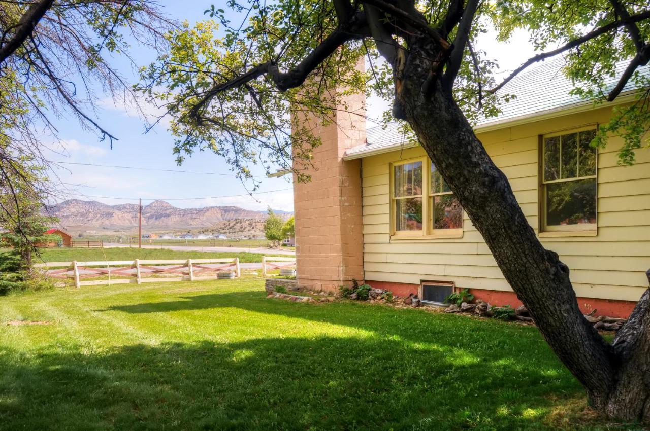 Charming Tropic Home By A Farm Near Bryce Canyon! Exterior photo